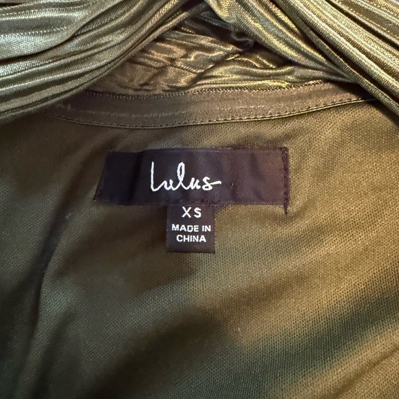 Lulu's Poised Performance Olive Green Plisse One-Shoulder Maxi Dress - Picture 3 of 3